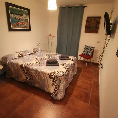 Dharma アパート コラレホ